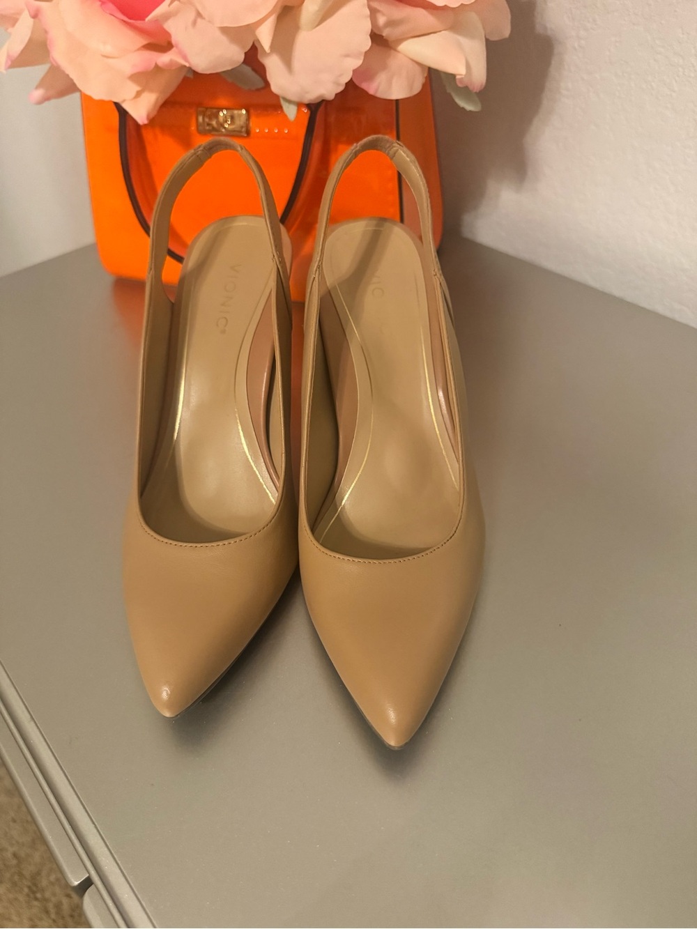 Vionic Beige Pointed Toe Slingback Pumps